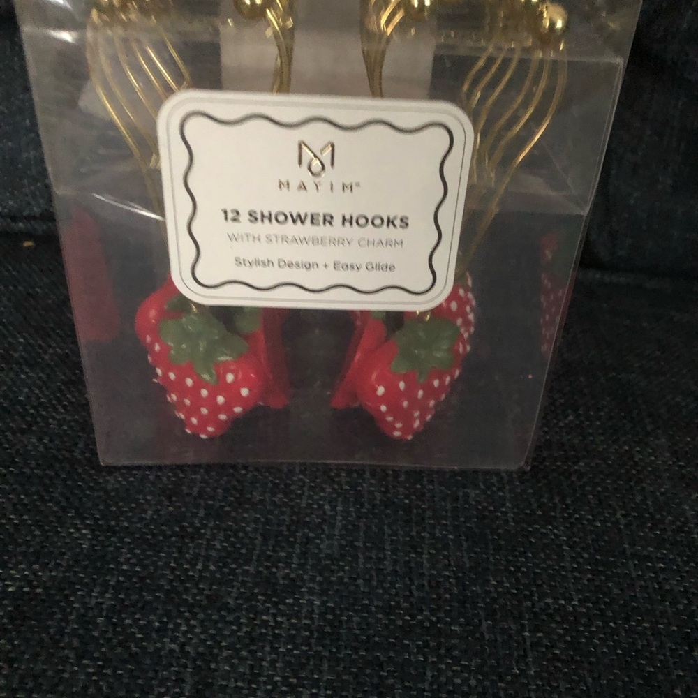 🍓 Mayim 12 Strawberry Shower Hooks